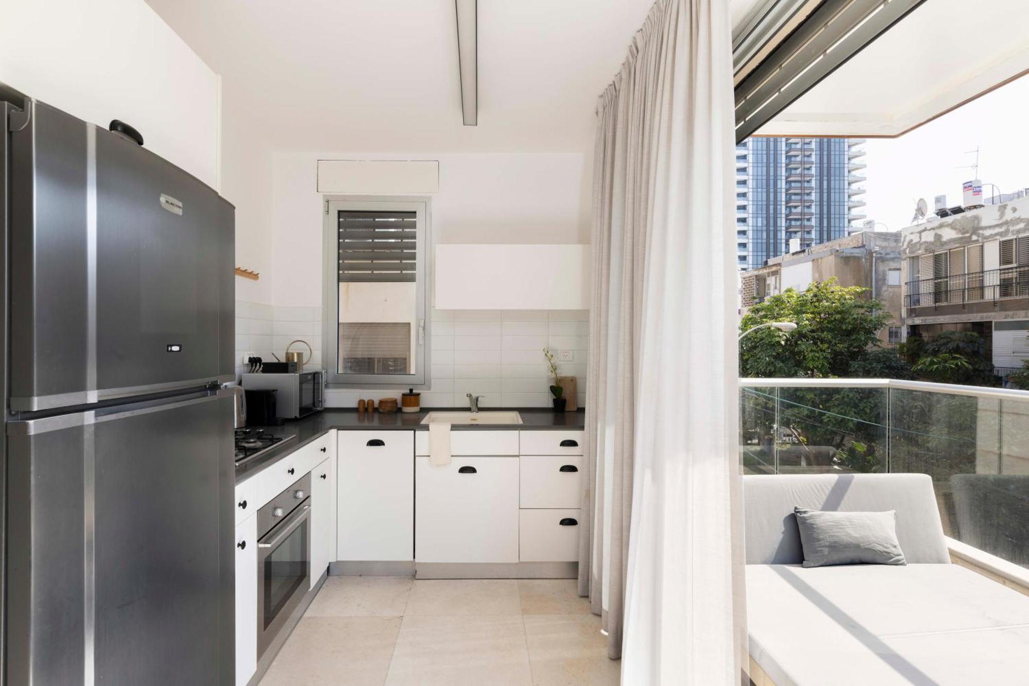 The Beach Life Complex - By Localz Group Tel Aviv Exterior photo